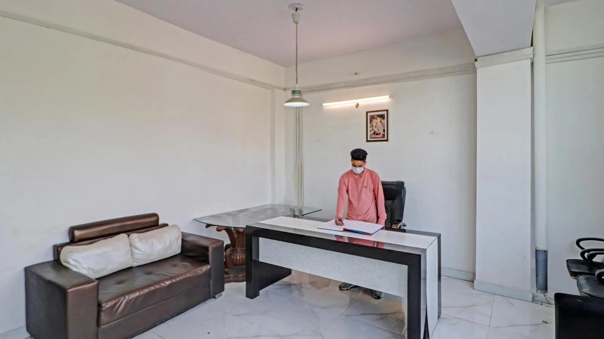 Hotel O Town Plaza Delhi